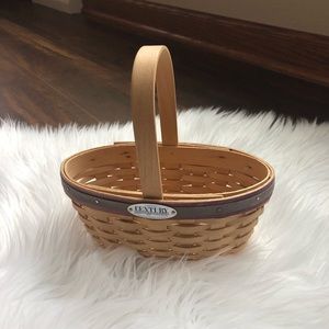 Small Longaberger 2000 Basket